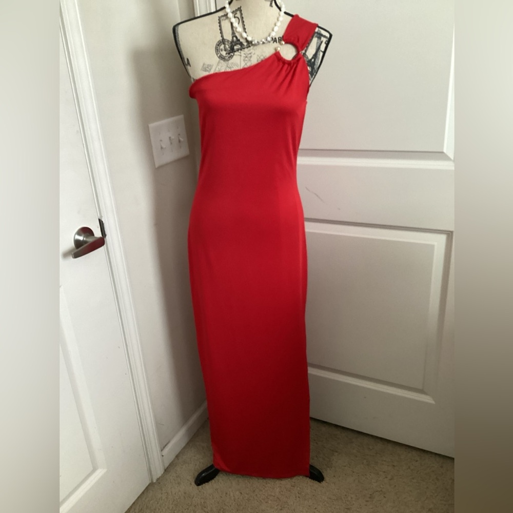 Sincerely Jules Vibrant Red One-Shoulder Long Dress Gown